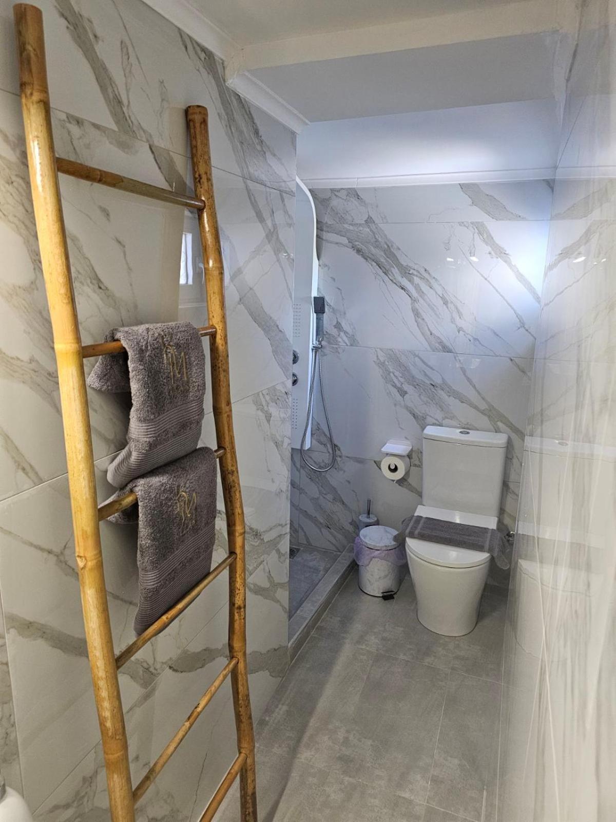 K&M Villas Nea Kallikrateia Exteriér fotografie