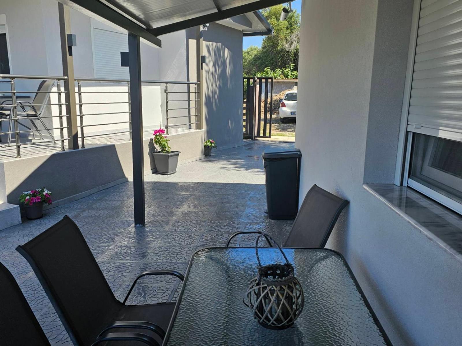 K&M Villas Nea Kallikrateia Exteriér fotografie